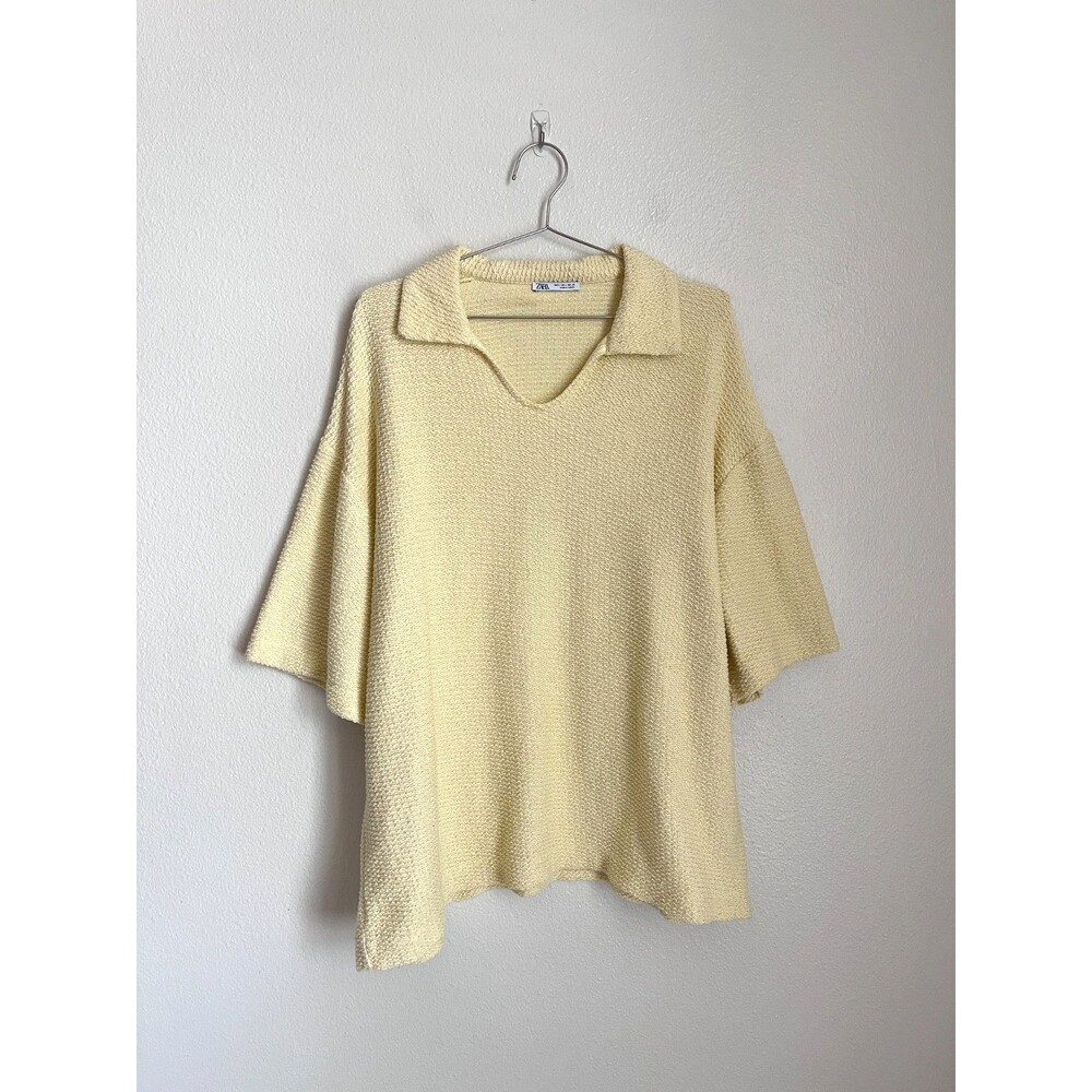 Zara Textured Knit Relaxed Polo Shirt in Butter Yellow size LARGE